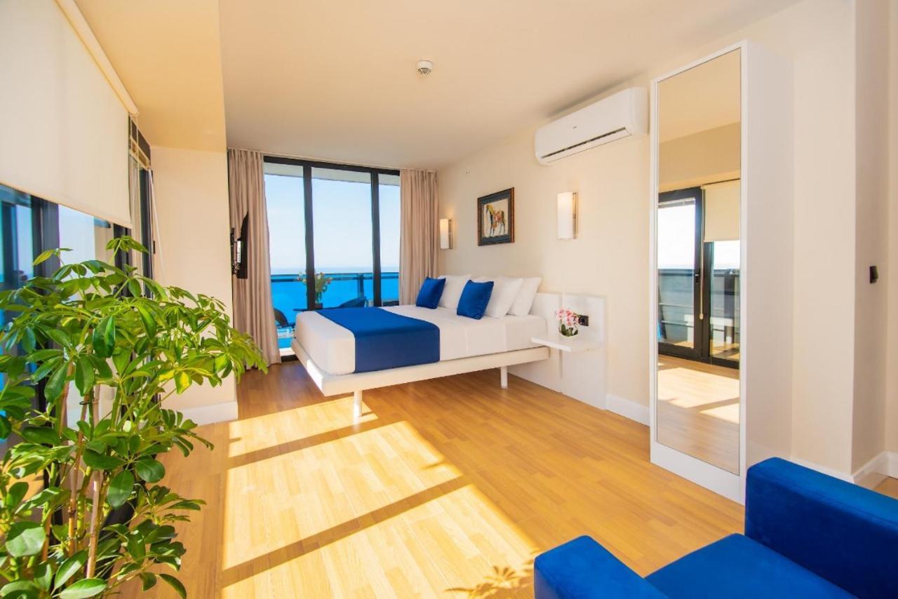 Orbi City Suite Sea View In Batumi Aparthotel Exterior foto